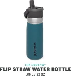 Stanley The IceFlow™ Flip Straw Water Bottle 0,65L - Thermosfles - Lagoon 15 Stanley The IceFlow™ Flip Straw Water Bottle 0,65L - Thermosfles - Lagoon -Koffiedrank Winkel 1129x1200