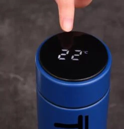 Slimme Thermosfles Met LCD Temperatuur Display - Curver Isolatiefles 0,5 Liter - Dubbelwandige Thermosfles - Thermosbeker - Isoleerfles - Thermoskan - Travel Mug - Bidon Drinkfles - Koffiebeker - Drinkflessen - RVS - Smart Thermos - Bidon - Metaal 21 Slimme Thermosfles Met LCD Temperatuur Display - Curver Isolatiefles 0,5 Liter - Dubbelwandige Thermosfles - Thermosbeker - Isoleerfles - Thermoskan - Travel Mug - Bidon Drinkfles - Koffiebeker - Drinkflessen - RVS - Smart Thermos - Bidon - Metaal -Koffiedrank Winkel 1153x1200 1