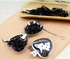 Merkloos RVS Thee Ei Hartje | Theefilter Mannetje | Losse Theezeef | Kruidenhart | Zeef | Tang | Infuser | Thee Ei | RVS | 1 Stuks -Koffiedrank Winkel 1200x1010