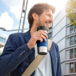 Emsa Thermo Mok Blauw 0.36L -Koffiedrank Winkel 1200x1200 439