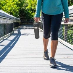 Stanley The Quick Flip Water Bottle 0,70L - Thermosfles - Saffron -Koffiedrank Winkel 1200x1200 64