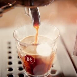 Douwe Egberts Espresso Koffiebonen - 4 X 1000 Gram - Extra Grote Verpakking -Koffiedrank Winkel 1200x1200 691