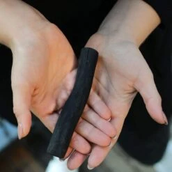 Black + Blum Binchotan Active Charcoal For Eau Good Water Bottles 4-pack -Koffiedrank Winkel 1200x1200 92