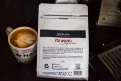 Italiano Espresso Honey Process Vietnamese Koffiebonen Aanbieding 250g GAIA Cafe -Koffiedrank Winkel 1200x800 110