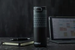 Kambukka Etna Grip Thermosbeker 500 Ml - Makkelijk Reinigen - Lekvrije Koffiebeker - Zwart -Koffiedrank Winkel 1200x800 4