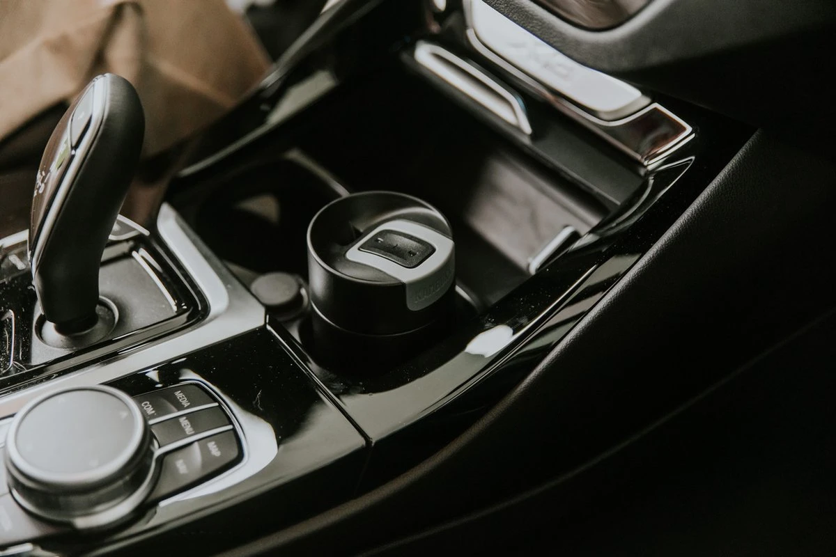 Kambukka Olympus Thermosbeker 300 Ml - Makkelijk Reinigen - Lekvrije Koffiebeker - RVS - Jet Black 5 Kambukka Olympus Thermosbeker 300 Ml - Makkelijk Reinigen - Lekvrije Koffiebeker - RVS - Jet Black - Afbeelding 5