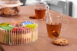 Mepal - Theedoos Rond - Transparant - 6 Vakken - Opbergdoos - Theekist 7 Mepal - Theedoos Rond - Transparant - 6 Vakken - Opbergdoos - Theekist -Koffiedrank Winkel 1200x800 89