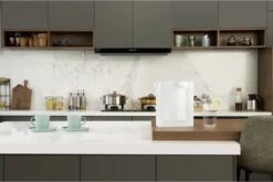 Philips Water Instant Water Filter - 3 L Inhoud, 1 L/min Snelle Doorstroming, Oplaadbaar Via USB-C -Koffiedrank Winkel 1200x802