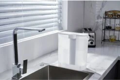 Philips Water Instant Water Filter - 3 L Inhoud, 1 L/min Snelle Doorstroming, Oplaadbaar Via USB-C -Koffiedrank Winkel 1200x806 1