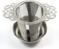 Theefilter RVS - Theezeef Losse Thee Voor Kop Of Hele Pot Met Houder En Lekbakje -Koffiedrank Winkel 1200x989