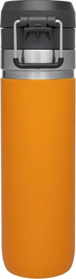 Stanley The Quick Flip Water Bottle 0,70L - Thermosfles - Saffron -Koffiedrank Winkel 328x1200 3