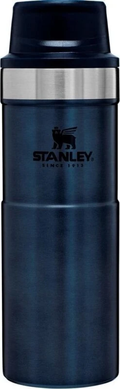 Stanley Trigger-Action Travel Mug 0.47L - Thermosfles - Nightfall -Koffiedrank Winkel 372x1200