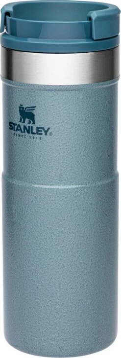 Stanley The NeverLeak™ Travel Mug 0,47L NEW - Thermosfles - Hammertone Ice -Koffiedrank Winkel 408x1200 2
