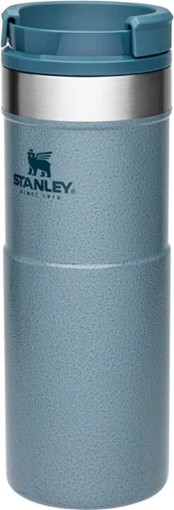 Stanley The NeverLeak™ Travel Mug 0,47L NEW - Thermosfles - Hammertone Ice -Koffiedrank Winkel 410x1200