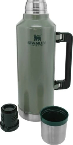 Stanley The Legendary Classic Bottle 2.3L Hammertone Green -Koffiedrank Winkel 601x1200