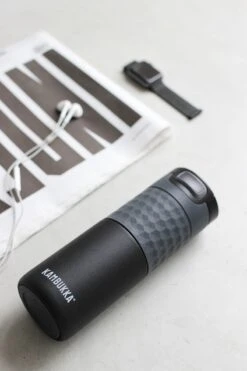 Kambukka Etna Grip Thermosbeker 500 Ml - Makkelijk Reinigen - Lekvrije Koffiebeker - Zwart -Koffiedrank Winkel 800x1200 4