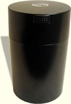 CoffeeVac 1.85L - 500g - Koffie Bewaarbus Luchtdicht - Zwart 5 CoffeeVac 1.85L - 500g - Koffie Bewaarbus Luchtdicht - Zwart -Koffiedrank Winkel 819x1200 2